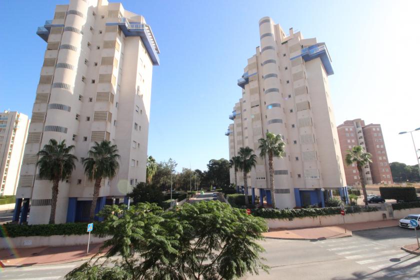 Grupo Nexus Real Estate sells an apartment on Avenida del Puerto, Guardamar del Segura in Nexus Grupo