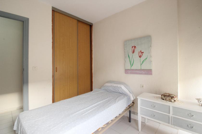 Grupo Nexus Real Estate is selling an apartment on Arenas  Street in Guardamar del Segura.  in Nexus Grupo