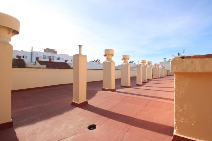 Grupo Nexus Real Estate is selling an apartment on Arenas  Street in Guardamar del Segura.  in Nexus Grupo