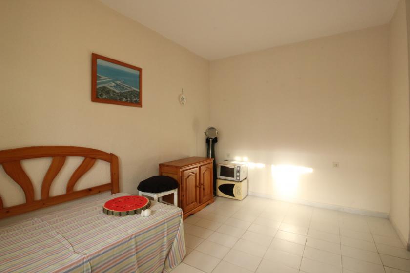 Grupo Nexus Real Estate is selling an apartment on Arenas  Street in Guardamar del Segura.  in Nexus Grupo