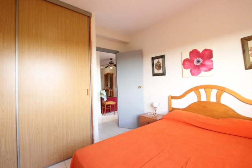 Grupo Nexus Real Estate is selling an apartment on Arenas  Street in Guardamar del Segura.  in Nexus Grupo