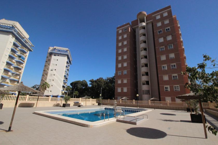 Grupo Nexus sprzedaje imponujący penthouse na ulicy Alcalde Rosalino Pérez Hernández w Guardamar del Segura in Nexus Grupo