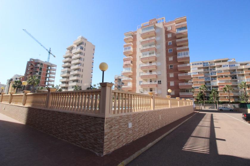Grupo Nexus sprzedaje imponujący penthouse na ulicy Alcalde Rosalino Pérez Hernández w Guardamar del Segura in Nexus Grupo