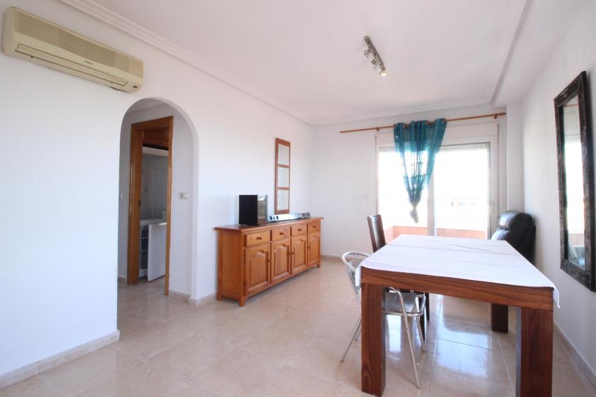 Grupo Nexus sprzedaje imponujący penthouse na ulicy Alcalde Rosalino Pérez Hernández w Guardamar del Segura in Nexus Grupo