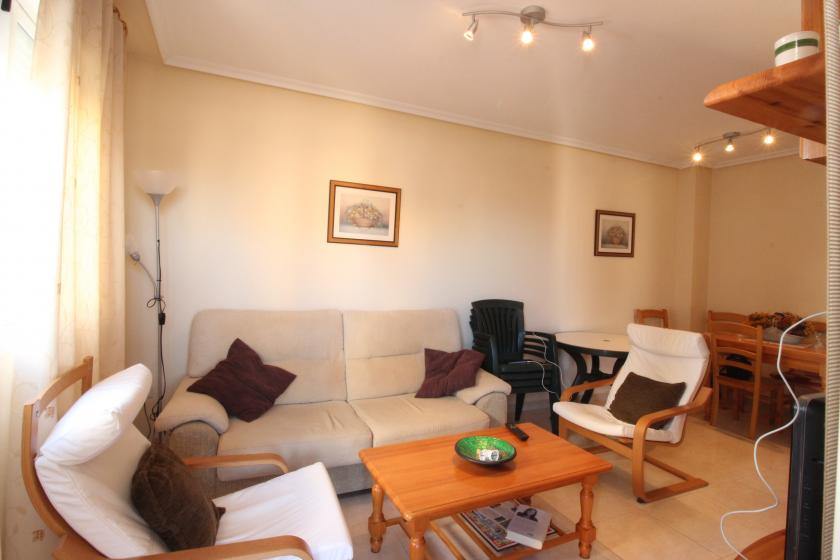 Your ideal home awaits you in this spectacular sixth-floor apartment with stunning views. Don't miss out in Nexus Grupo