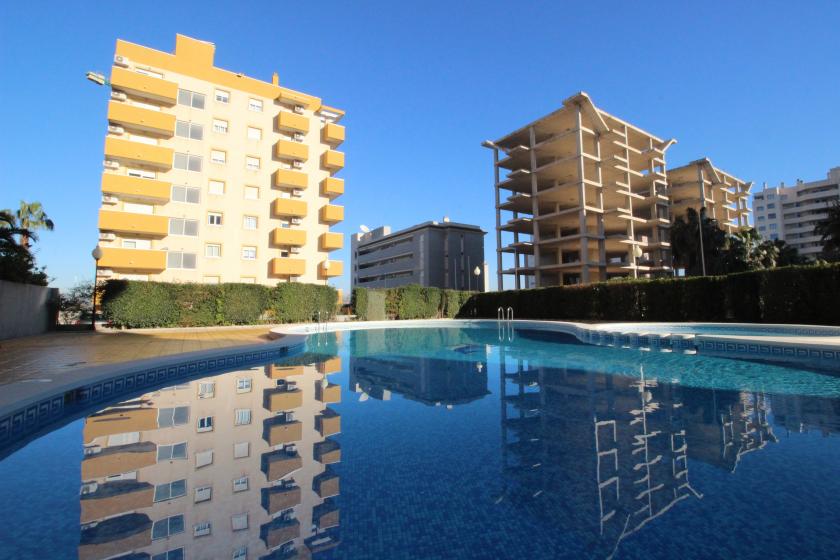 Your ideal home awaits you in this spectacular sixth-floor apartment with stunning views. Don't miss out in Nexus Grupo