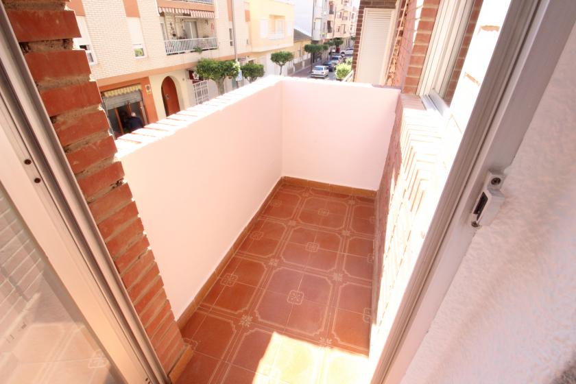Inmobiliaria  Grupo  Nexus, Alquila  piso para todo el año en calle  San Emigdio in Nexus Grupo