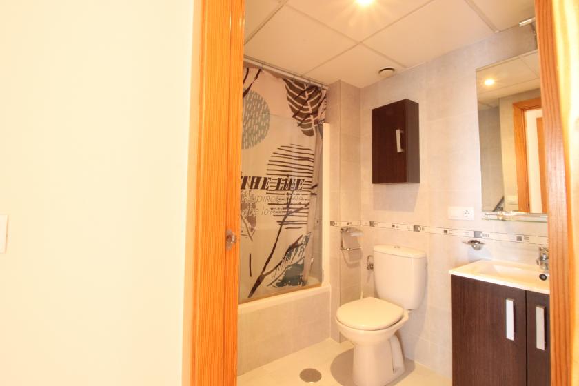 Inmobiliaria Grupo Nexus, Alquila piso para todo el año en Avenida Del Puerto 1 in Nexus Grupo