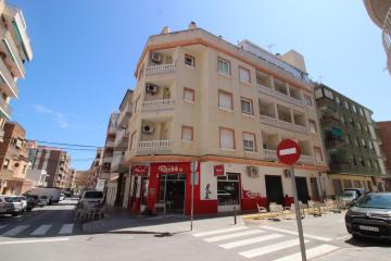 REAL ESTATE, GRUPO NEXUS SELLS APARTMENT ON LUIS RIVERA STREET IN GUARDAMAR DEL SEGURA in Nexus Grupo
