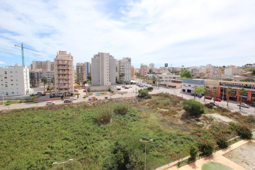 Inmobiliaria Grupo Nexus, Alquila piso para todo el año en Guardamar del Segura in Nexus Grupo