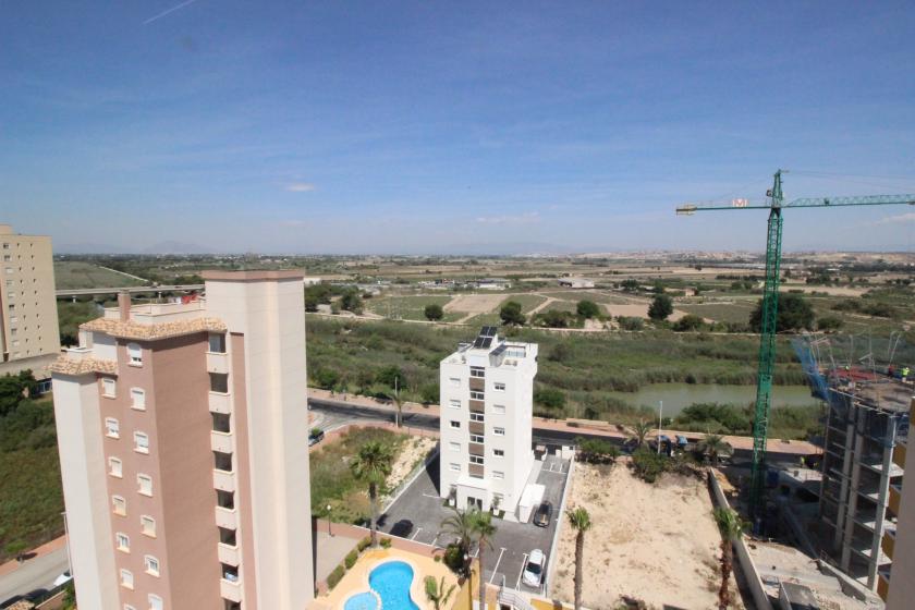 Grupo Nexus Real Estate offers you an exclusive duplex attic for sale on Avenue del Puerto, Guardamar del Segura. in Nexus Grupo
