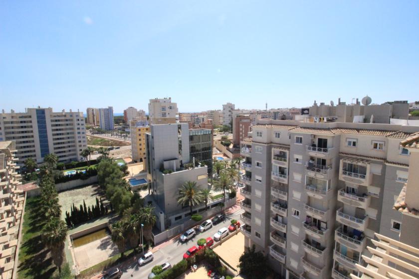 Grupo Nexus Real Estate offers you an exclusive duplex attic for sale on Avenue del Puerto, Guardamar del Segura. in Nexus Grupo