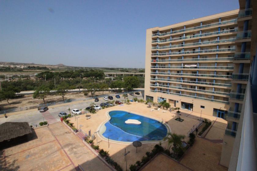 Real Estate Agency, Grupo Nexus sells tourist apartment in Sun Beach complex in Nexus Grupo