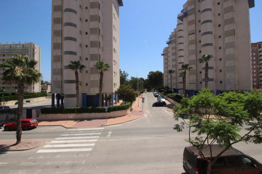 GRUP NEXUS MAKELAARDIJ, VERHUURT EEN APPARTEMENT VOOR HEEL JAAR. in Nexus Grupo