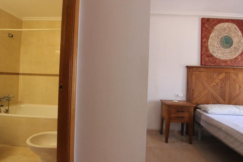 GRUP NEXUS MAKELAARDIJ, VERHUURT EEN APPARTEMENT VOOR HEEL JAAR. in Nexus Grupo