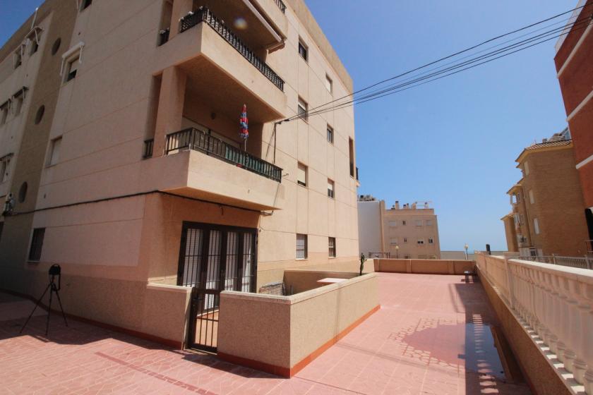 REAL ESTATE, GRUPO NEXUS rents a one-bedroom apartment on Avenida Cervantes. in Nexus Grupo