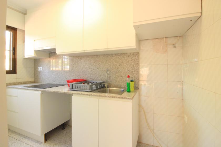 REAL ESTATE, GRUPO NEXUS rents a one-bedroom apartment on Avenida Cervantes. in Nexus Grupo