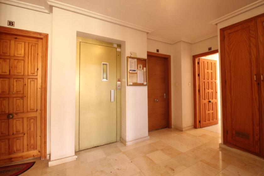 REAL ESTATE, GRUPO NEXUS rents a one-bedroom apartment on Avenida Cervantes. in Nexus Grupo