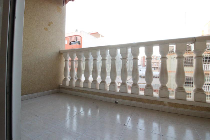 Real Estate Group Nexus presents for sale a beautiful apartment on Sanchís Guarner Street, ideal for living. in Nexus Grupo
