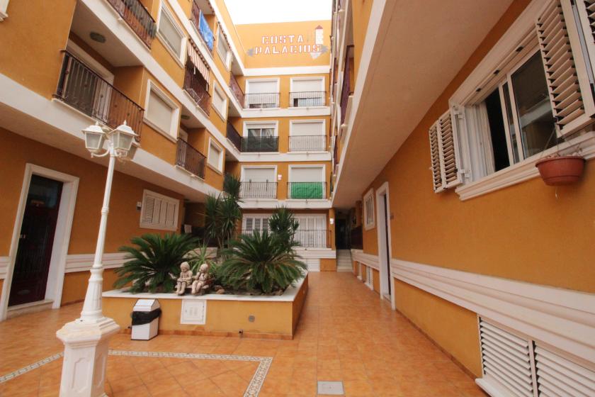 Realitní kancelář Grupo Nexus nabízí k prodeji sklady ve čtvrti Los Palacios, Formentera del Segura in Nexus Grupo