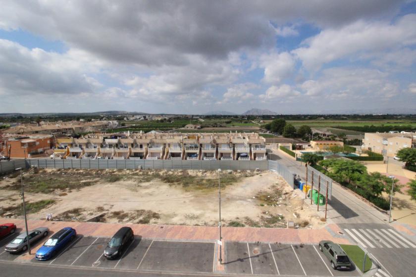 Realitní kancelář Grupo Nexus nabízí k prodeji sklady ve čtvrti Los Palacios, Formentera del Segura in Nexus Grupo