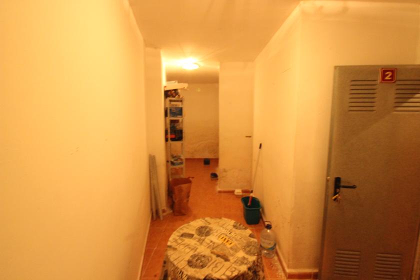 Realitní kancelář Grupo Nexus nabízí k prodeji sklady ve čtvrti Los Palacios, Formentera del Segura in Nexus Grupo