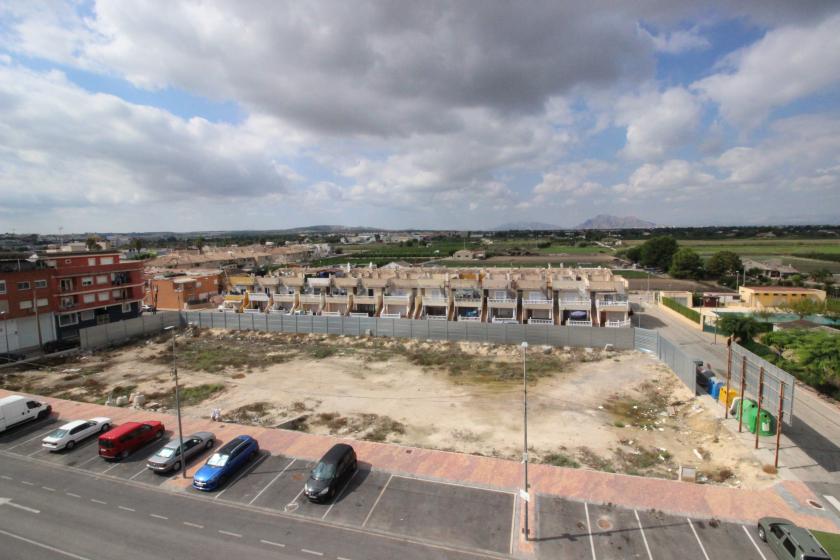 Realitní kancelář Grupo Nexus nabízí k prodeji sklady ve čtvrti Los Palacios, Formentera del Segura in Nexus Grupo