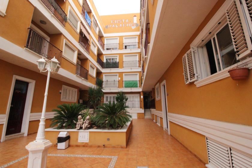 Realitní kancelář Grupo Nexus nabízí k prodeji sklady ve čtvrti Los Palacios, Formentera del Segura in Nexus Grupo