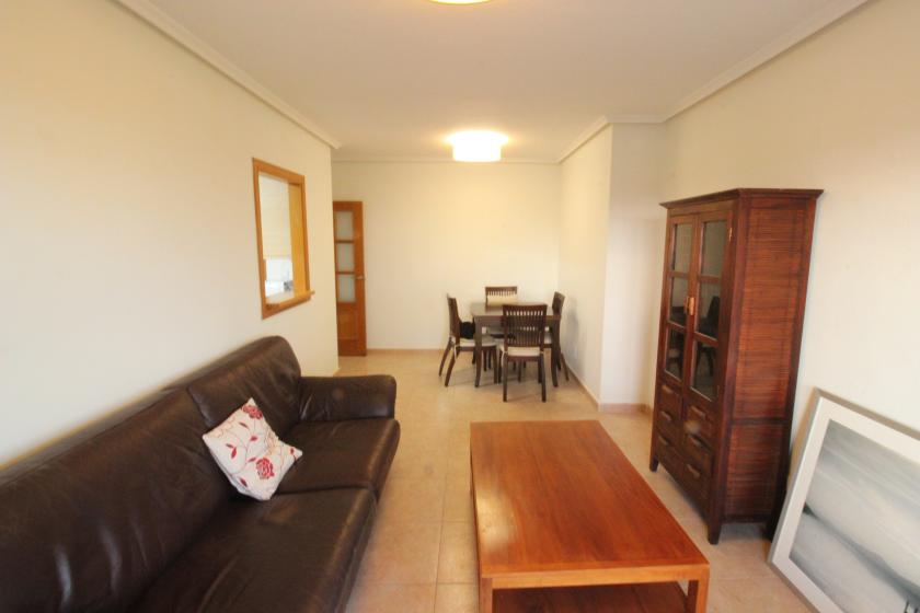 Realitní skupina Nexus nabízí k prodeji nádherný byt v rezidenční čtvrti Puerto Marino. in Nexus Grupo