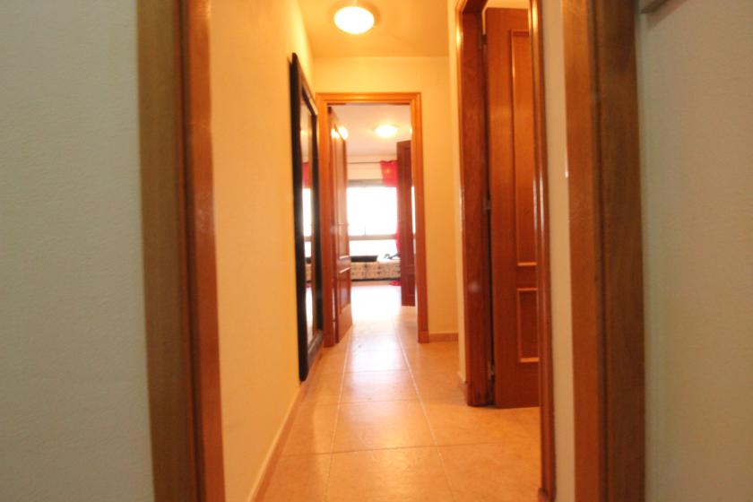 Realitní skupina Nexus nabízí k prodeji nádherný byt v rezidenční čtvrti Puerto Marino. in Nexus Grupo