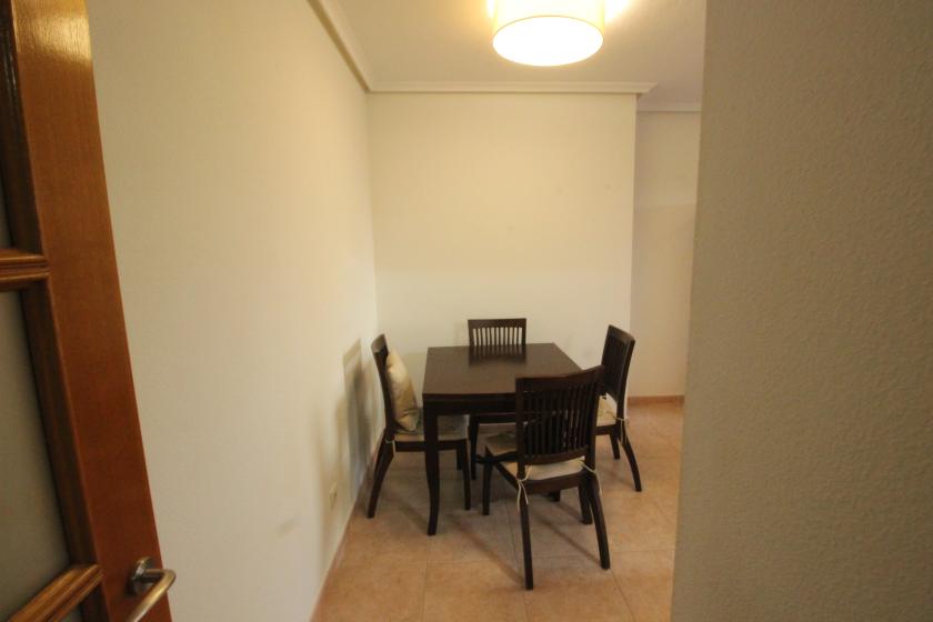 Realitní skupina Nexus nabízí k prodeji nádherný byt v rezidenční čtvrti Puerto Marino. in Nexus Grupo