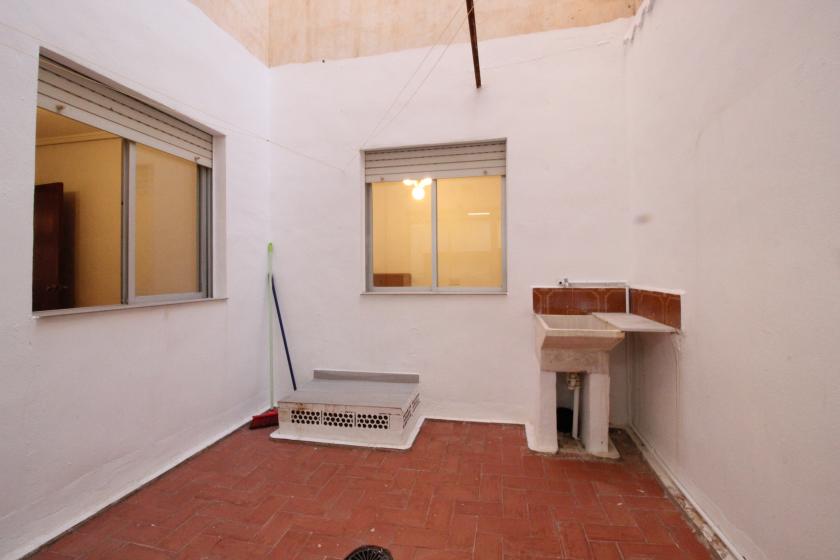 GRUPO NEXUS Real Estate offers for sale an apartment on San Emigdio Street, Guardamar del Segura. in Nexus Grupo