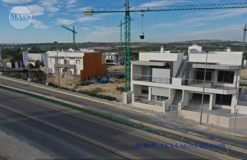 INMOBILIARIA GRUPO NEXUS SELL LUXURY BUNGALOWS IN BENIJOFAR in Nexus Grupo