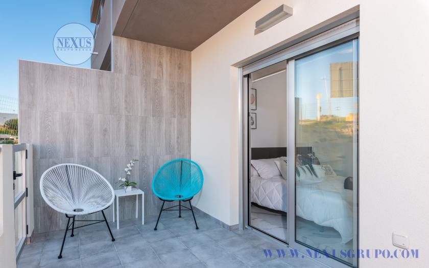 INMOBILIARIA GRUPO NEXUS VENDE BUNGALOWS DE LUJO EN BENIJOFAR in Nexus Grupo