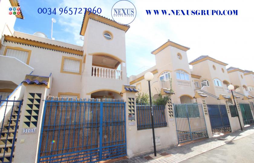 INMOBILIARIA GRUPO NEXUS VENDE EXCELENTE BUNGALOW EN PLANTA ALTA EN URBANIZACIÓN EL EDÉN GUARDAMAR DEL SEGURA in Nexus Grupo