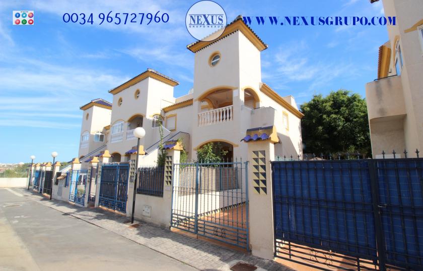 INMOBILIARIA GRUPO NEXUS VENDE EXCELENTE BUNGALOW EN PLANTA ALTA EN URBANIZACIÓN EL EDÉN GUARDAMAR DEL SEGURA in Nexus Grupo