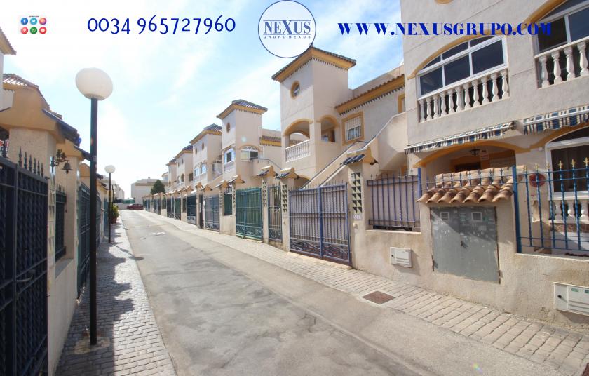 INMOBILIARIA GRUPO NEXUS VENDE EXCELENTE BUNGALOW EN PLANTA ALTA EN URBANIZACIÓN EL EDÉN GUARDAMAR DEL SEGURA in Nexus Grupo