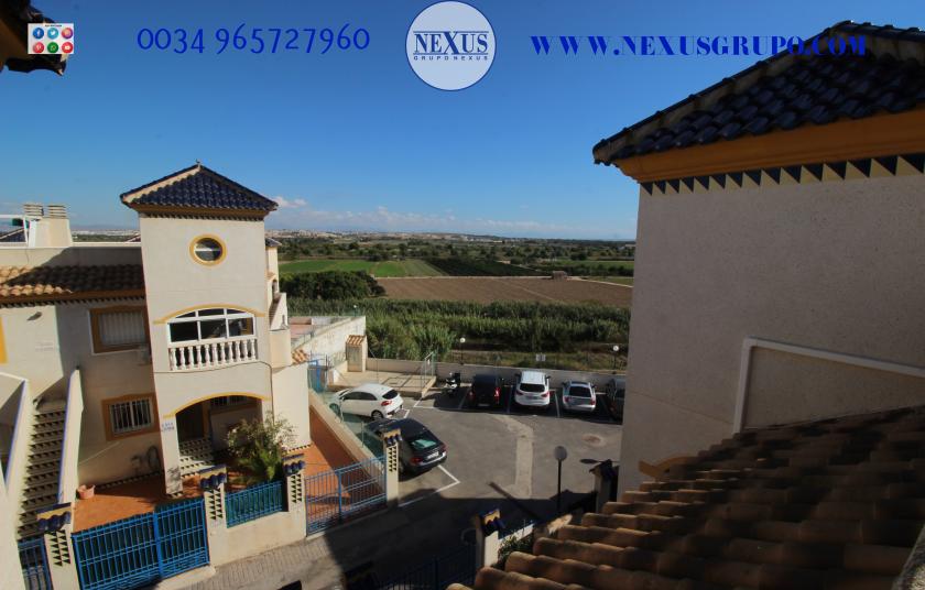 INMOBILIARIA GRUPO NEXUS VENDE EXCELENTE BUNGALOW EN PLANTA ALTA EN URBANIZACIÓN EL EDÉN GUARDAMAR DEL SEGURA in Nexus Grupo