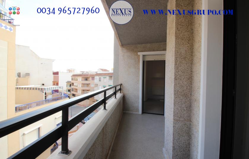 INMOBILIARIA GRUPO NEXUS SELLS APARTMENT WITH 3 BEDROOMS AND TWO BATHROOMS IN AVENIDA DE MADRID 12 in Nexus Grupo