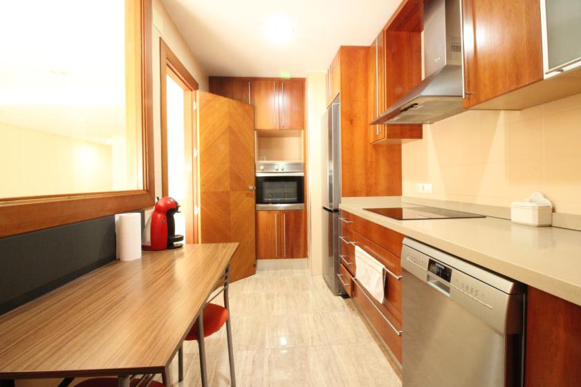 INMOBILIARIA, NEXUS GROUP WYNAJMUJE LUKSUSOWY APARTAMENT PRZY CALLE SAN JOSÉ NA CAŁY ROK in Nexus Grupo