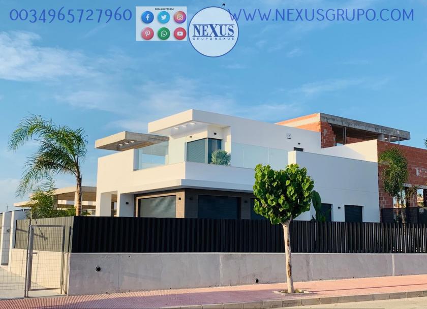 INMOBILIARIA, GRUPO NEXUS, PRODÁVÁ 18 ZEMĚ VILŮ ZADNÍ V SAN FULGENCIO - LA MARINA- JIŽNÍ ALICANTE in Nexus Grupo