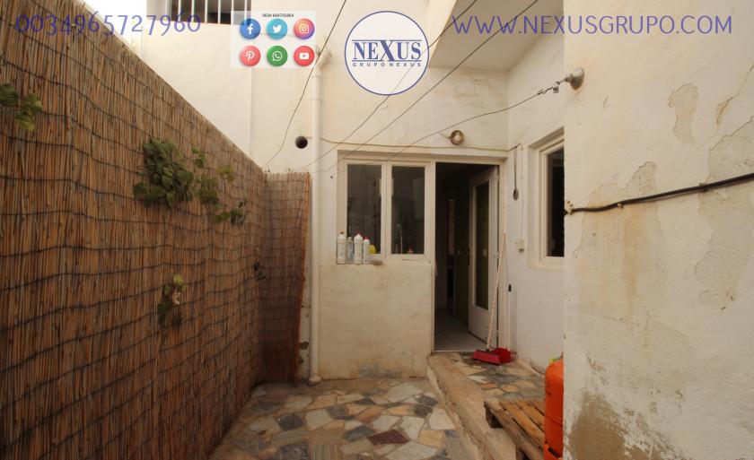 REAL ESTATE, NEXUS GROUP, RENT A GROUND FLOOR APARTMENT FOR THE WHOLE YEAR, ALICANTE STREET in Nexus Grupo