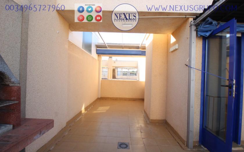 INMOBILIARIA, GRUPO NEXUS, ALQUILA PISO ÁTICO DÚPLEX, PARA TODO EL AÑO, CALLE SANCHIS GUARNER! in Nexus Grupo