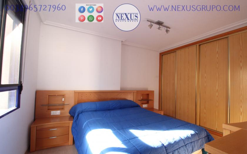 INMOBILIARIA, GRUPO NEXUS, ALQUILA PISO ÁTICO DÚPLEX, PARA TODO EL AÑO, CALLE SANCHIS GUARNER! in Nexus Grupo