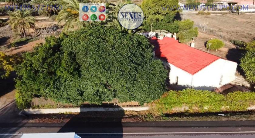 CASA DE CAMPO CON TERRENO EN LA AVENIDA DE LAS SALINAS, (LA MARINA, ELCHE) in Nexus Grupo