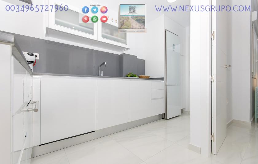 ONROEREND GOED, GRUPO NEXUS, VERKOOPT LUXE HERENHUIS IN LOS BALCONES DE TORREVIEJA in Nexus Grupo