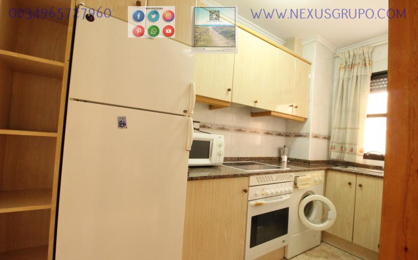 ONROEREND GOED, GRUPO NEXUS, HUUR APPARTEMENT VOOR HET HELE JAAR IN CALLE CARTAGENA in Nexus Grupo