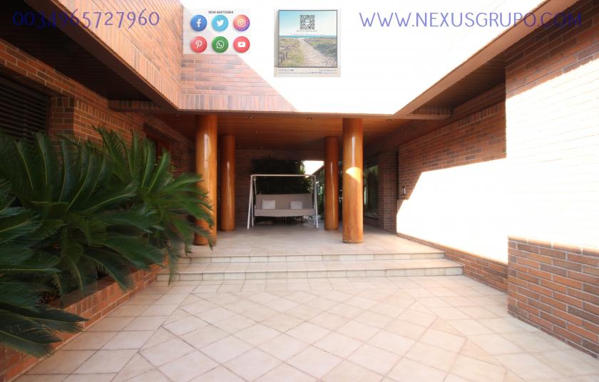 ONROEREND GOED, GRUPO NEXUS, VERKOOPT LUXE VILLA IN MATOLA ELCHE in Nexus Grupo