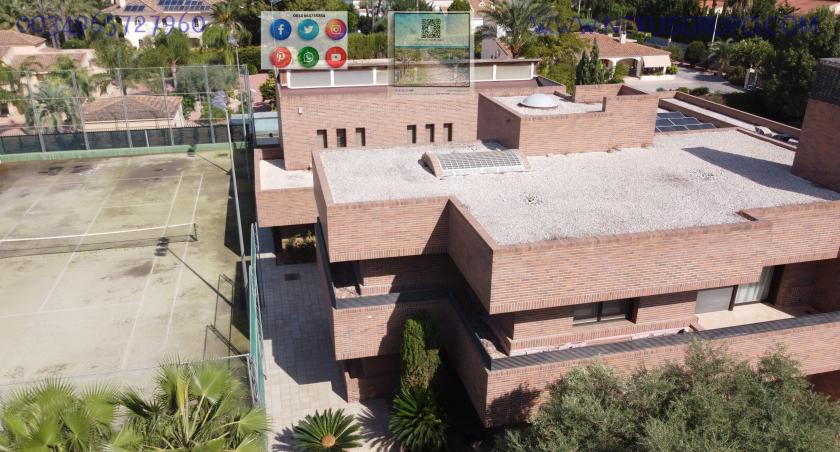 INMOBILIARIA, GRUPO NEXUS, VENDE VILLA DE LUJO EN MATOLA ELCHE in Nexus Grupo