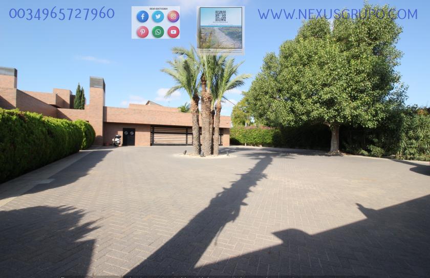 ONROEREND GOED, GRUPO NEXUS, VERKOOPT LUXE VILLA IN MATOLA ELCHE in Nexus Grupo